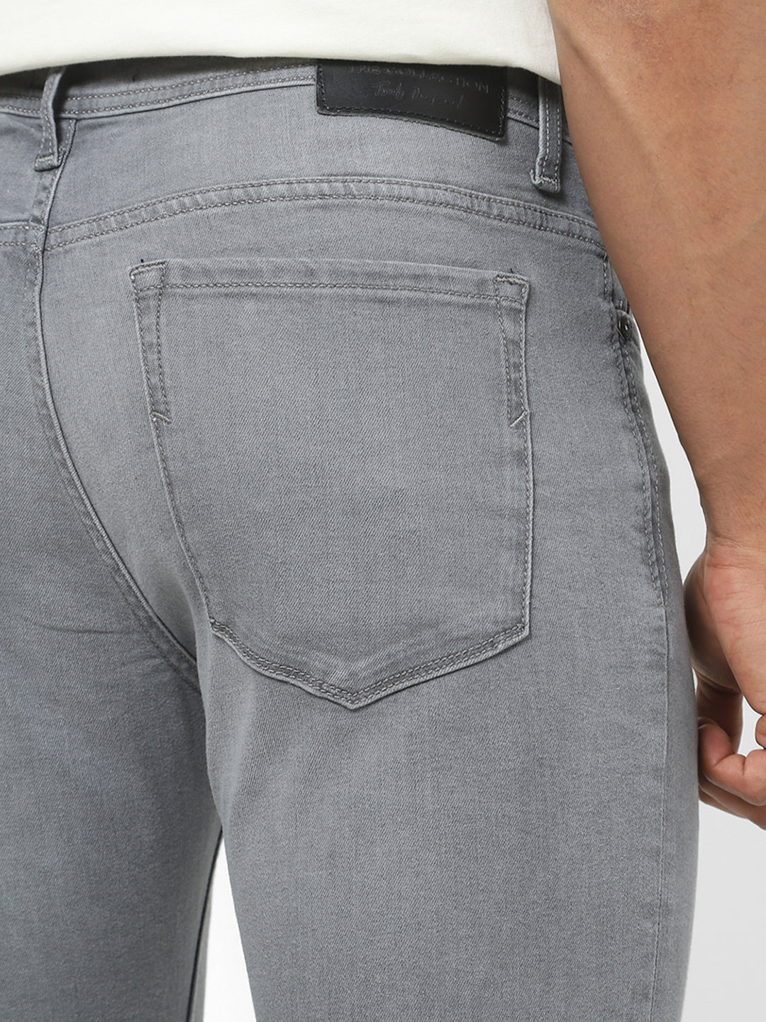 Men Slim Mid Rise Grey Jeans Men Slim Mid Rise Grey Jeans