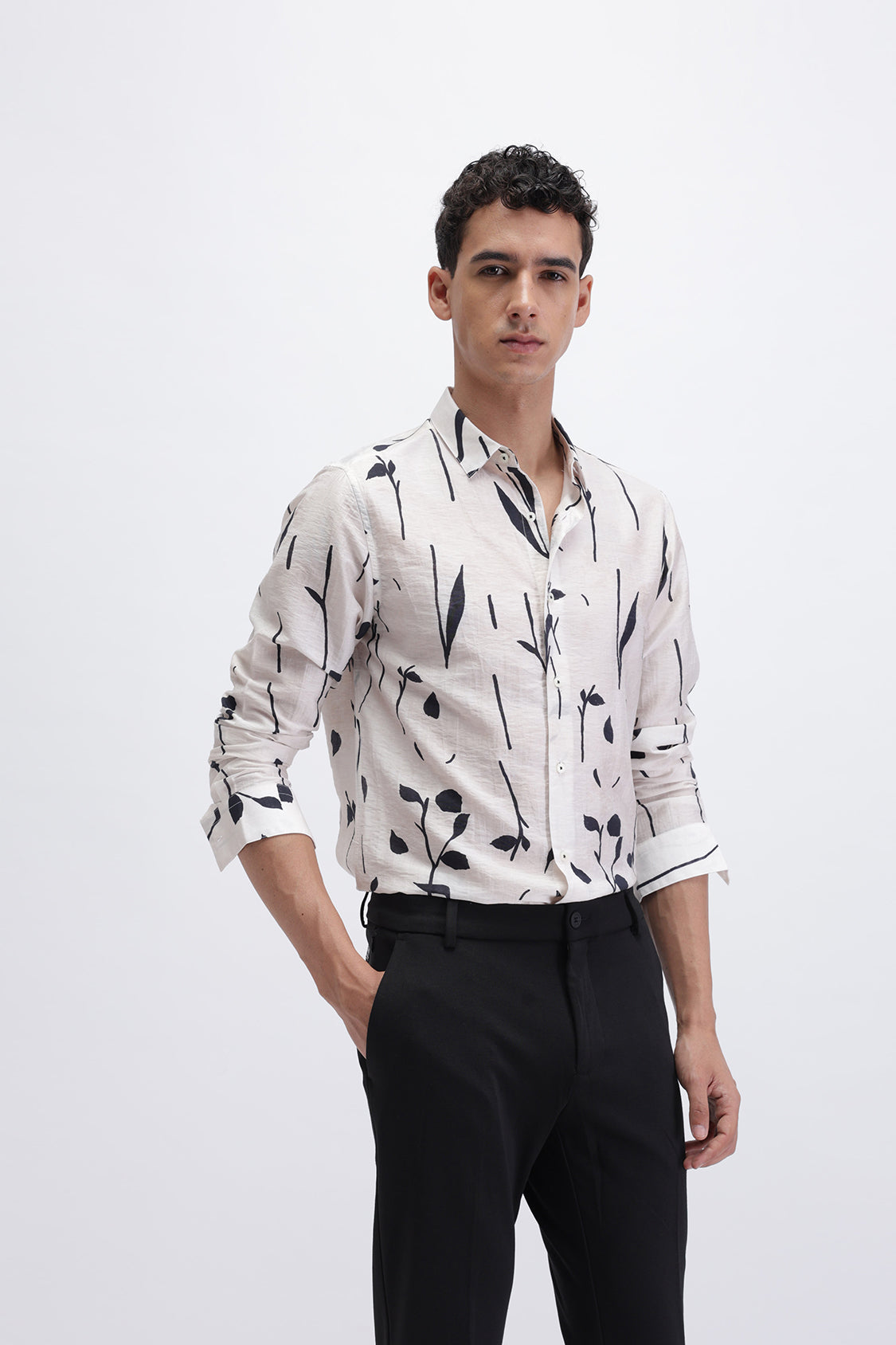 LEAF PRINTED SHIRT