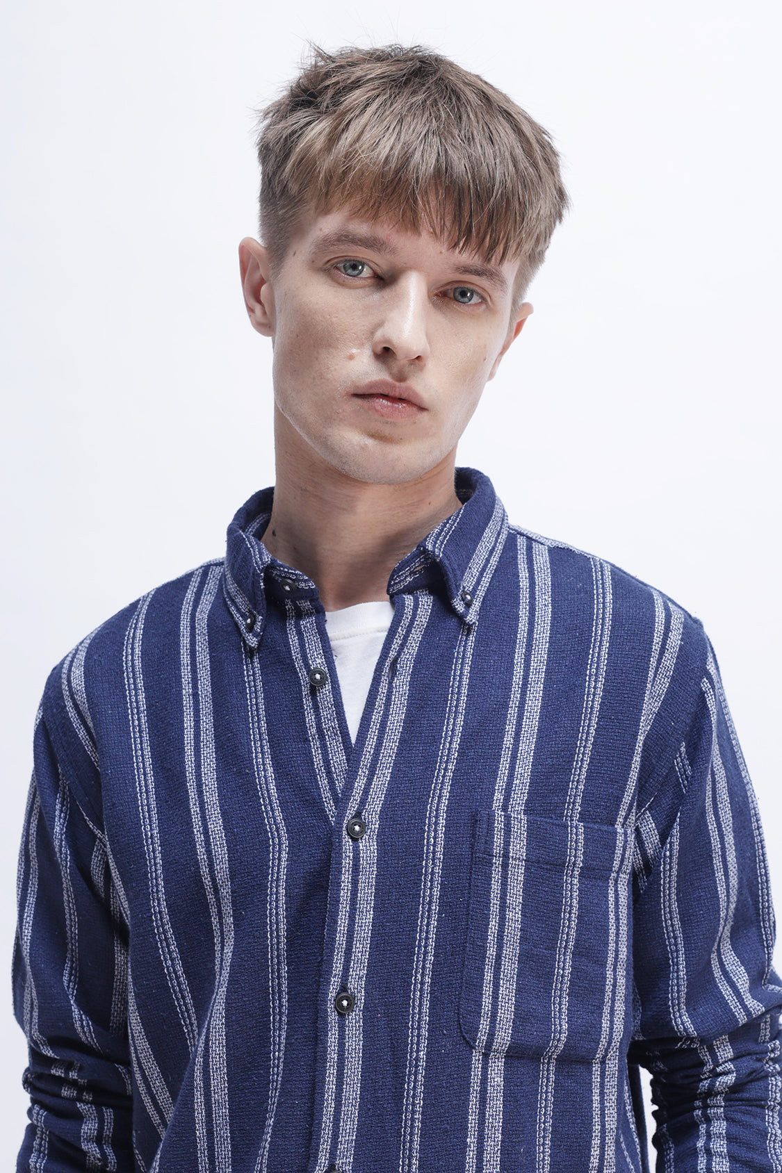 VERTICAL STRIPED SLIM FIT SHIRT