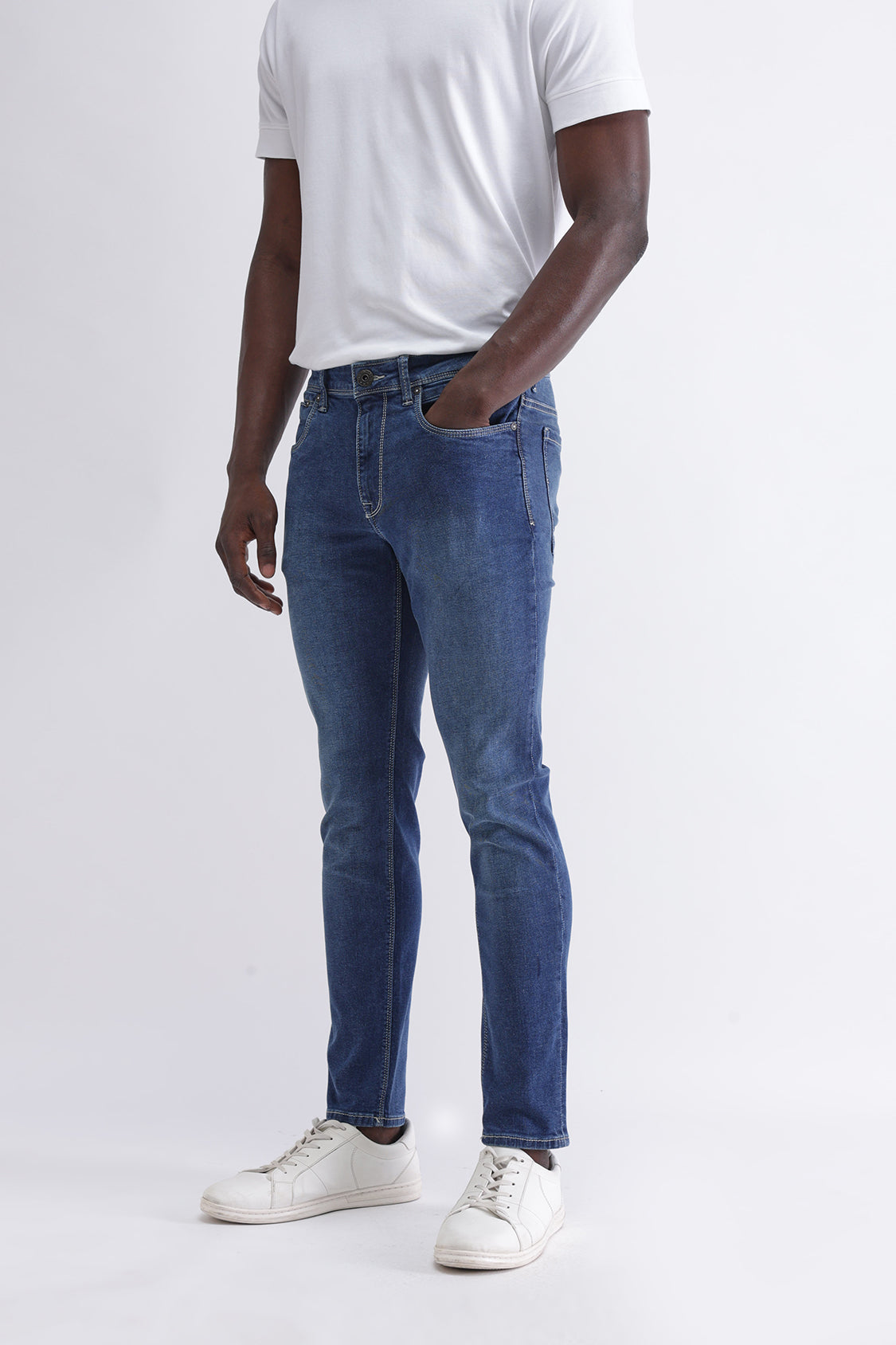 Men Slim Mid Rise Blue Jeans Men Slim Mid Rise Blue Jeans