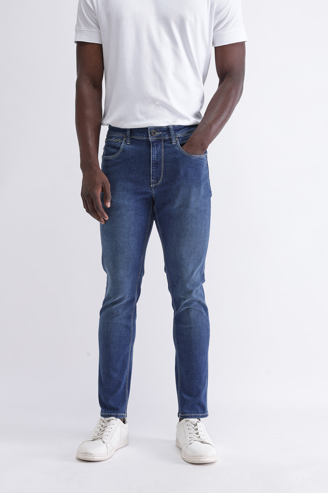 Men Slim Mid Rise Blue Jeans Men Slim Mid Rise Blue Jeans